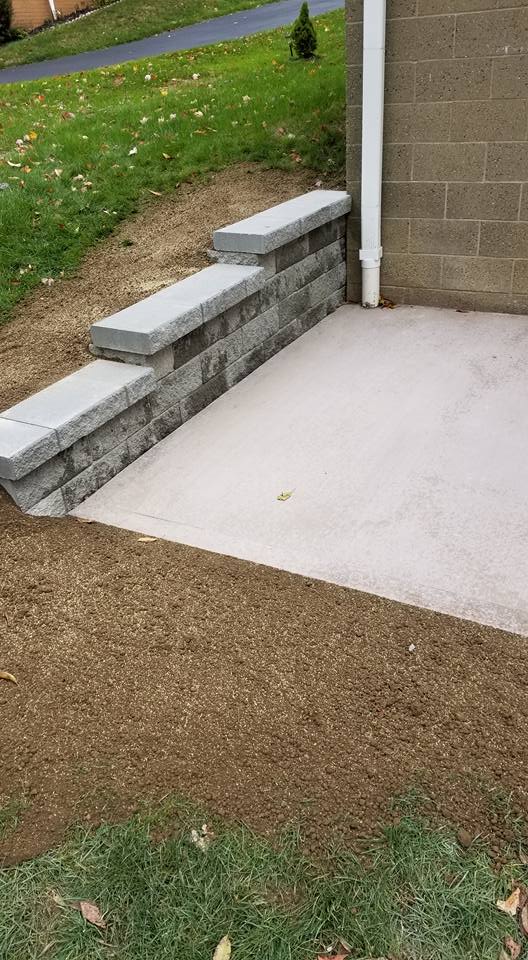 Retaining Wall with Cement Slab